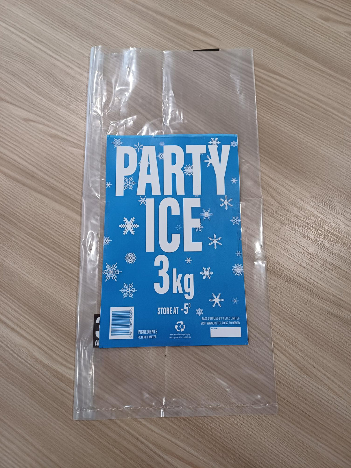 1000 Party Ice Bags with Barcode, Batch No, and Best Before Space
