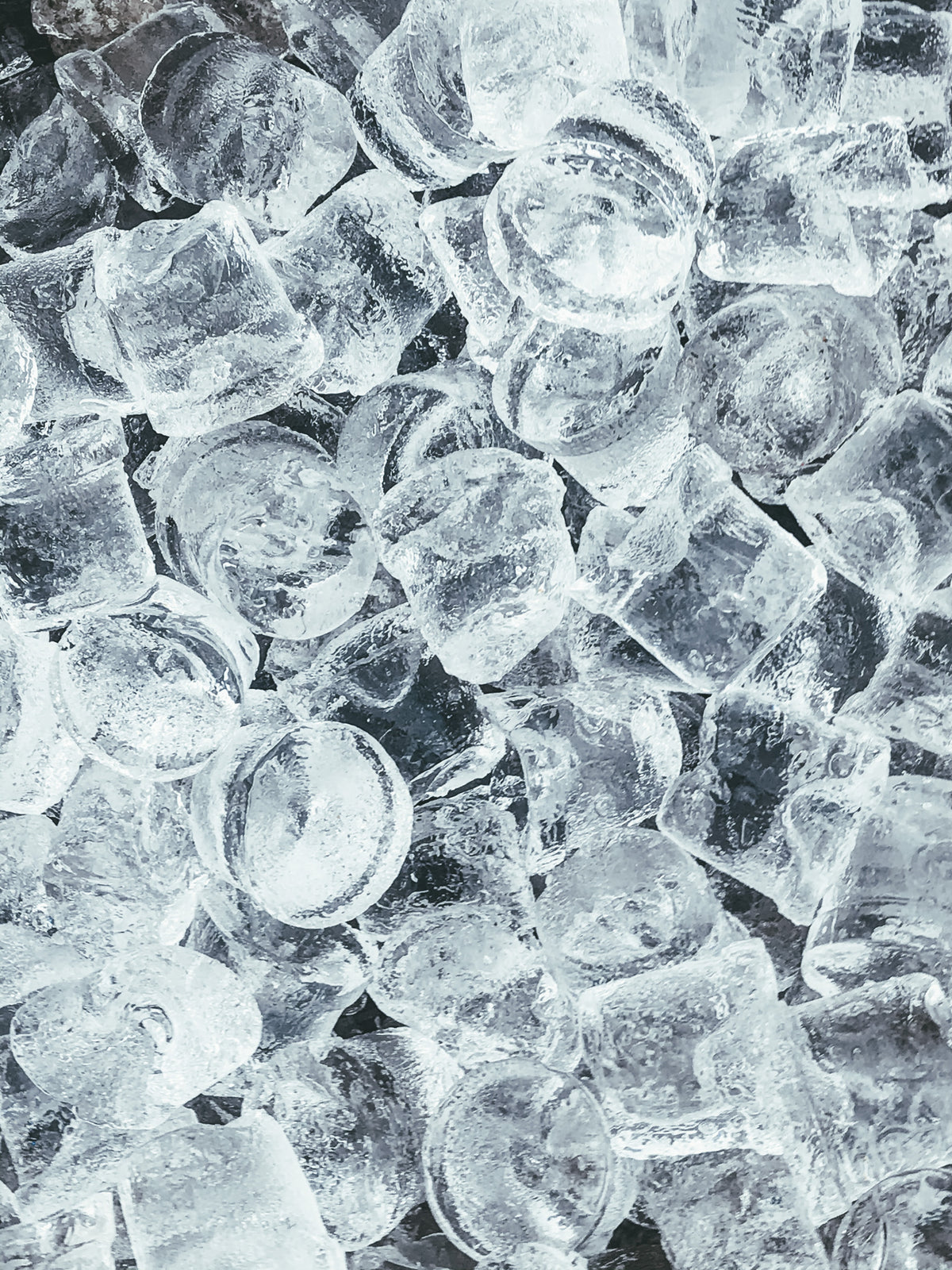 ICEPRO 30kg/24hr Gourmet Ice Maker Machine