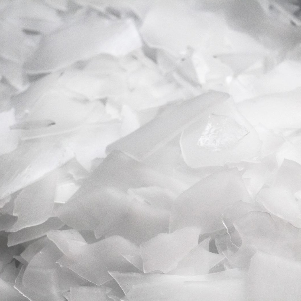 Shot of Flake Ice produced by the ICESTA 1000kg/24hr Ice Maker Machine.